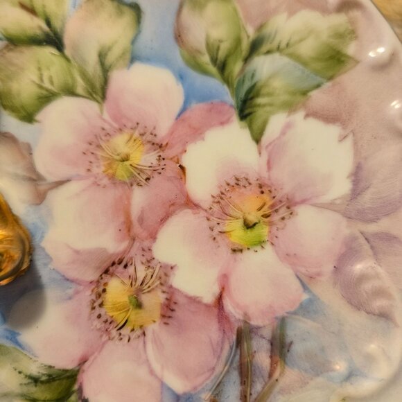 1970s Hand Painted Pink Floral trinket dish hand painted Signed - Picture 3 of 5